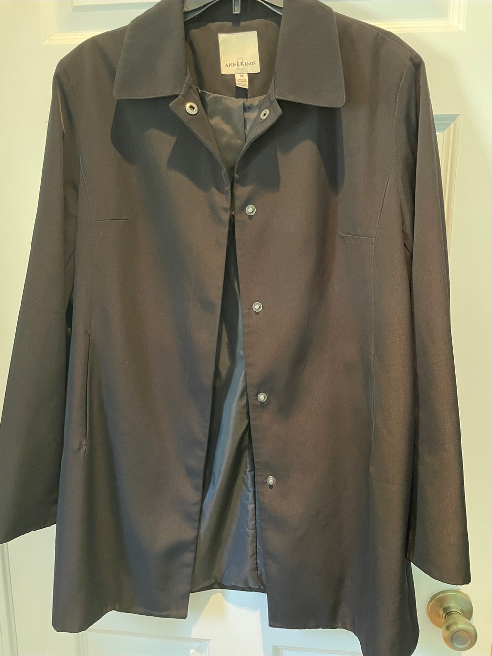Anne Klein Black Rain Coat size Medium
